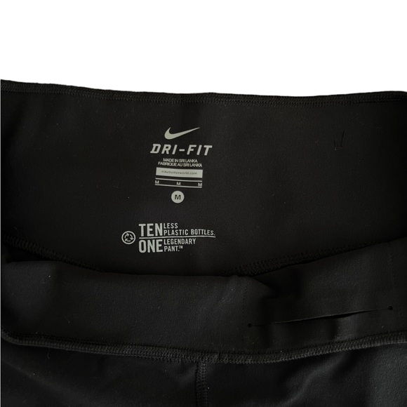 Nike black wide-leg leggings - Picture 2 of 2